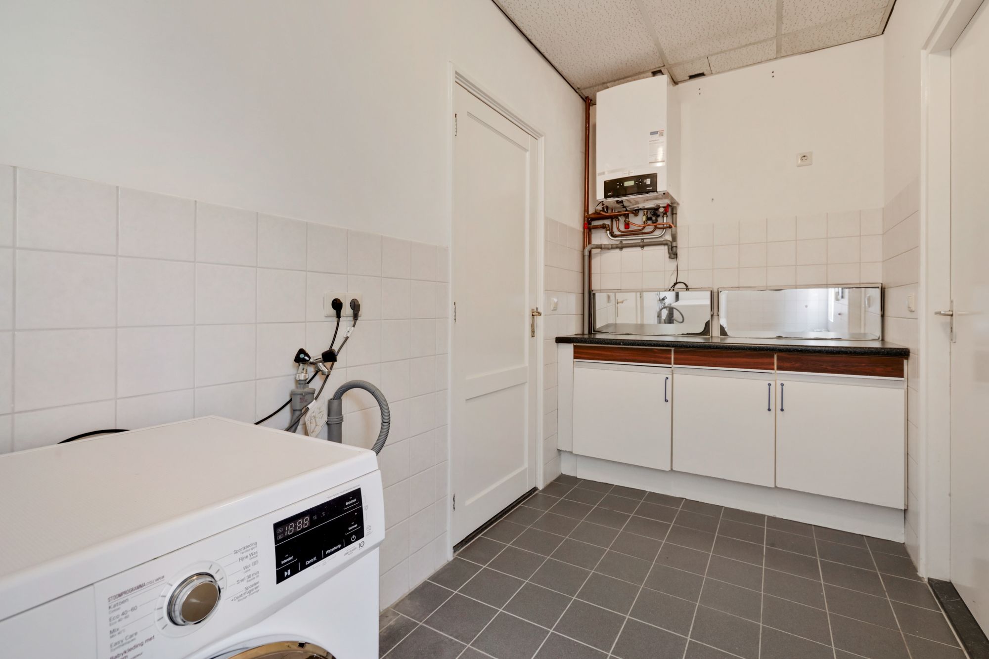 Photo 27 of Pastoor Meursstraat 1
