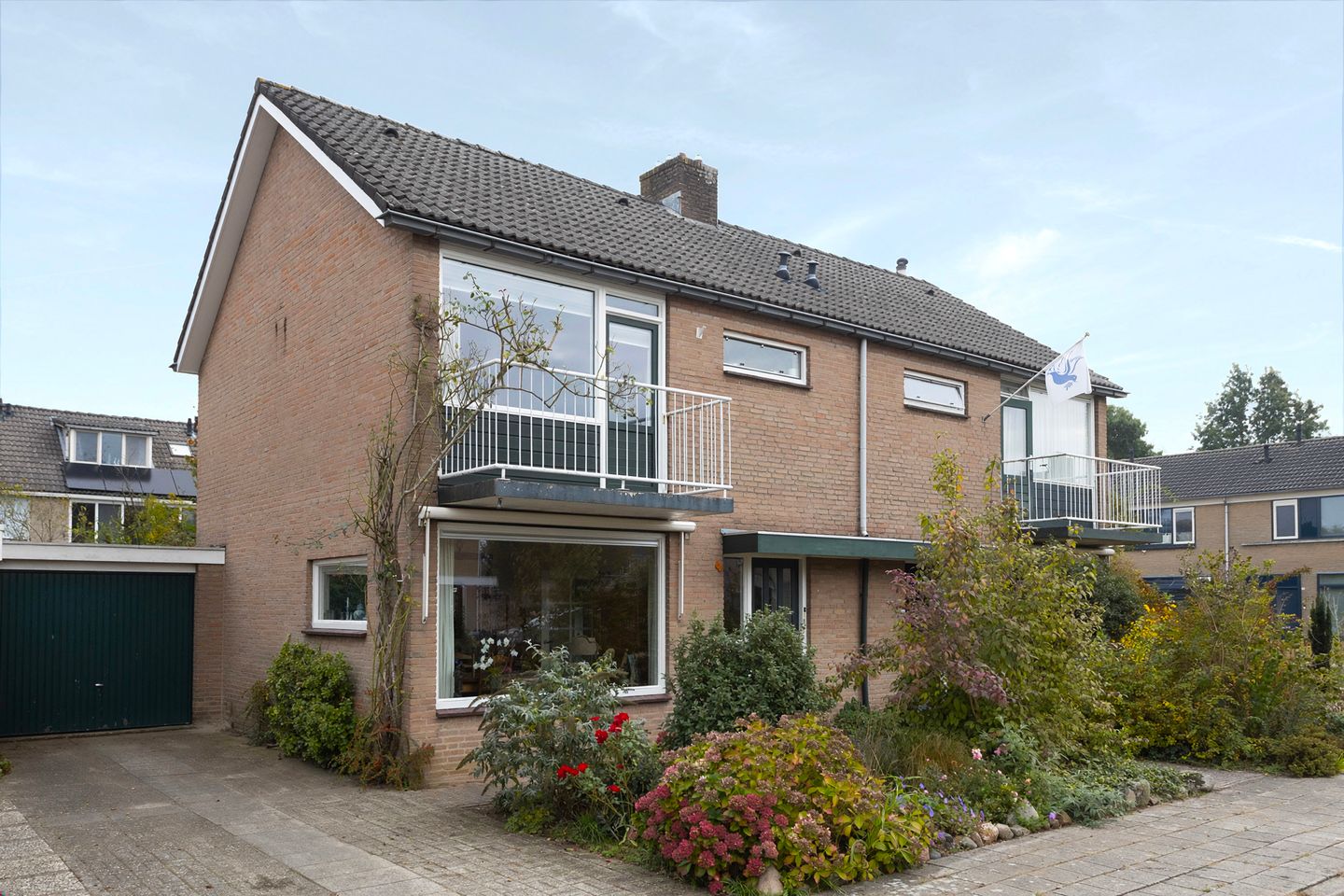 Foto 1 van Meeuwenstraat 4
