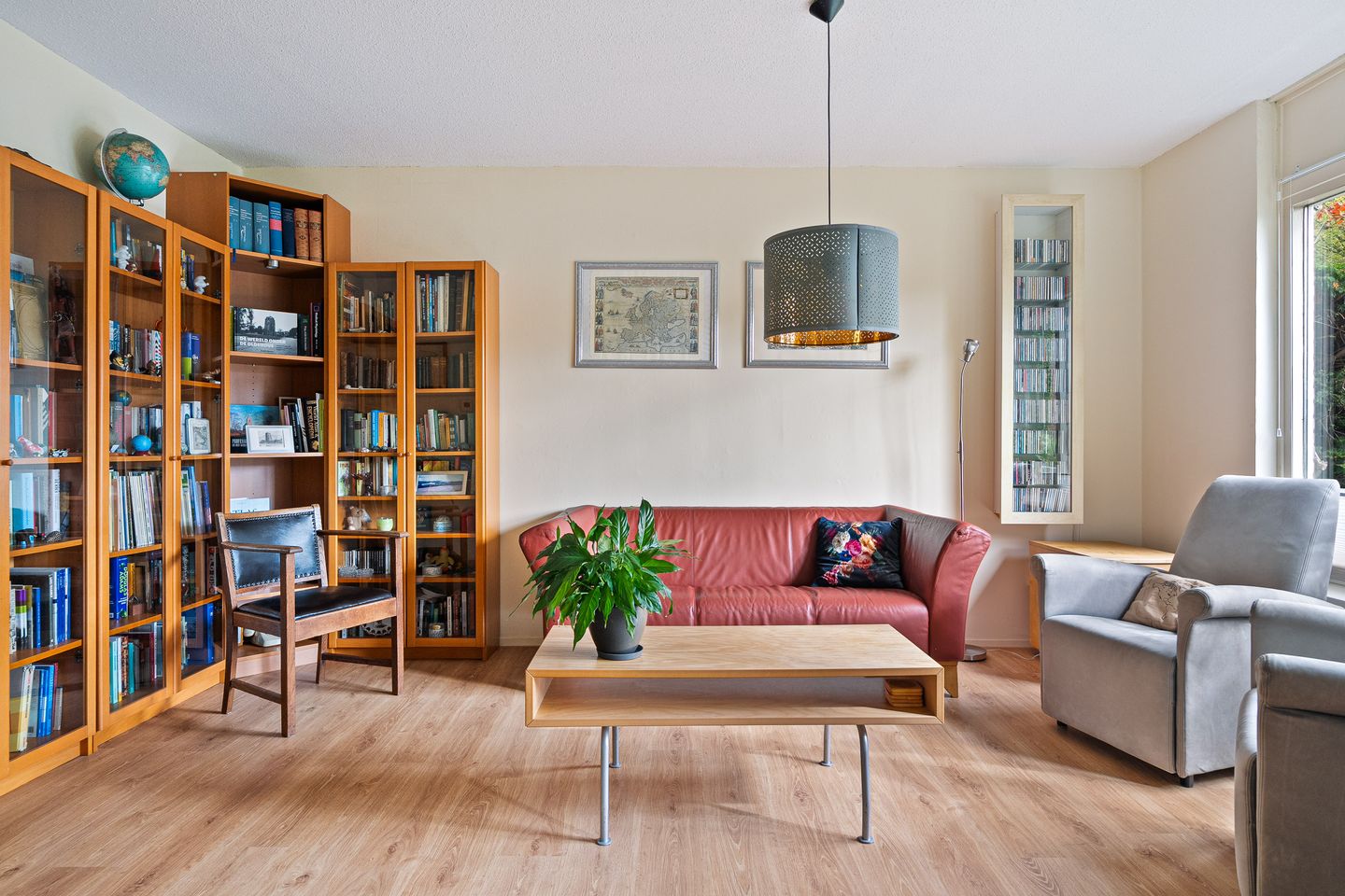 Photo 5 of Roodborststraat 11