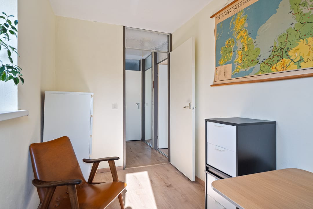 Photo 31 of Roodborststraat 11