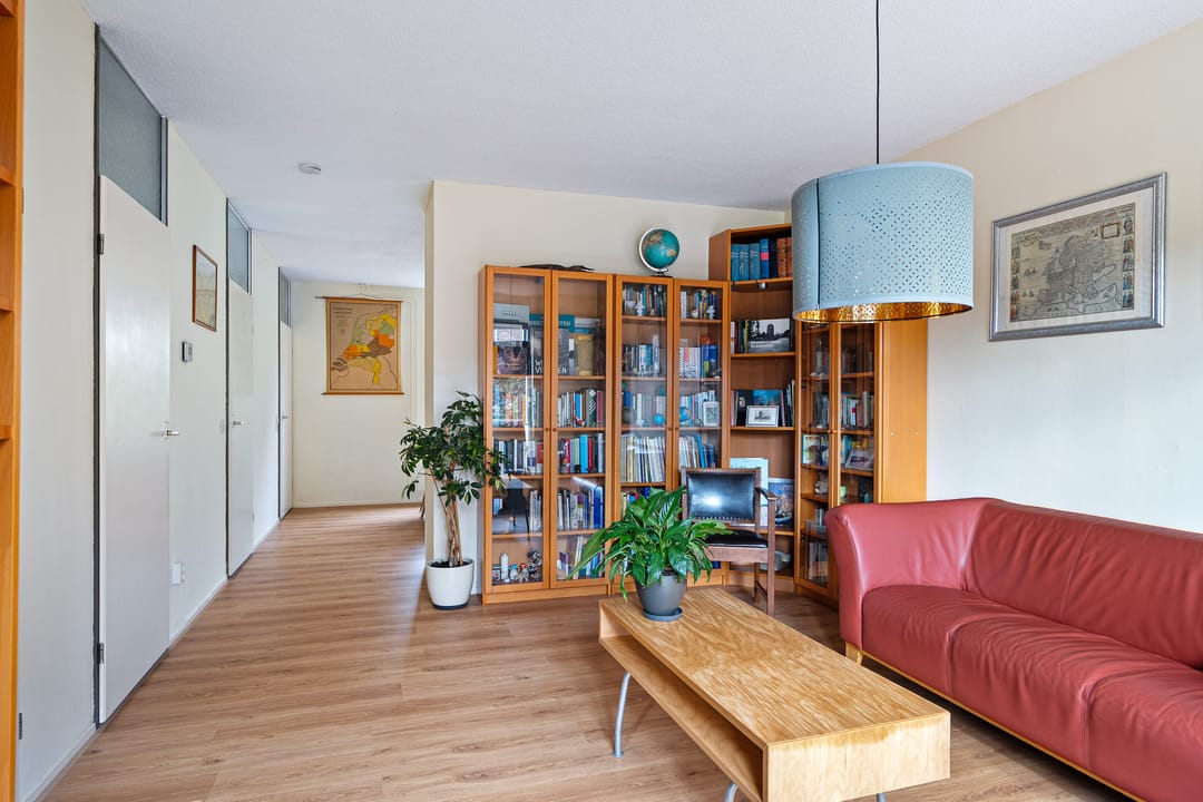 Photo 8 of Roodborststraat 11