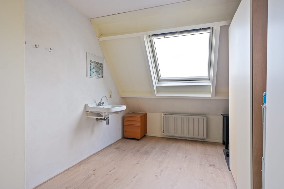 Photo 32 of Roodborststraat 11