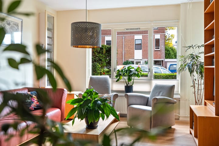 Photo 4 of Roodborststraat 11