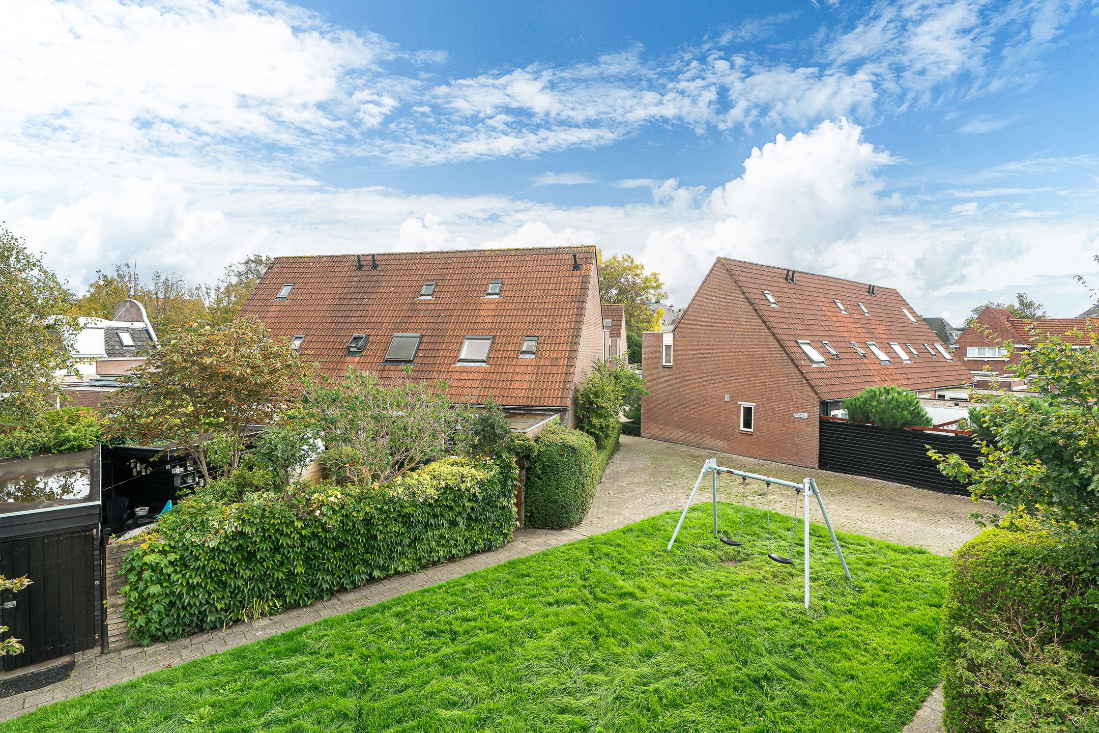 Photo 24 of Roodborststraat 11