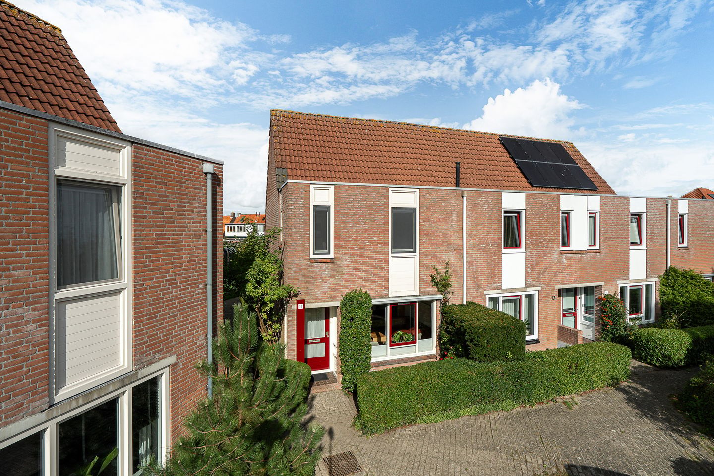 Photo 40 of Roodborststraat 11
