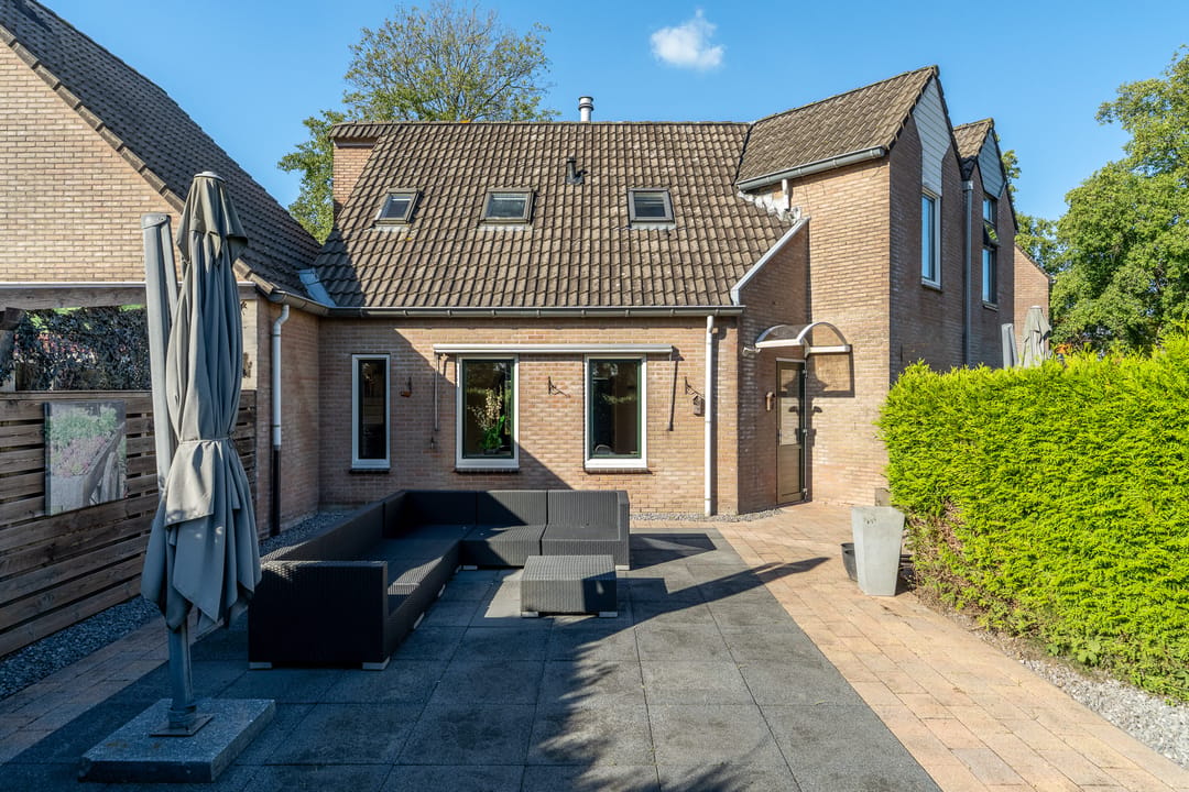 Photo 32 of Albert Schweitzerstraat 110