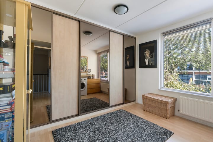 Tussenwoning te koop: Chico Mendesring 318, Dordrecht