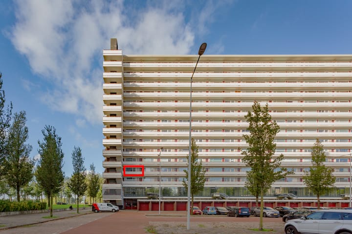 Photo 2 of Burgemeester Hogguerstraat 497