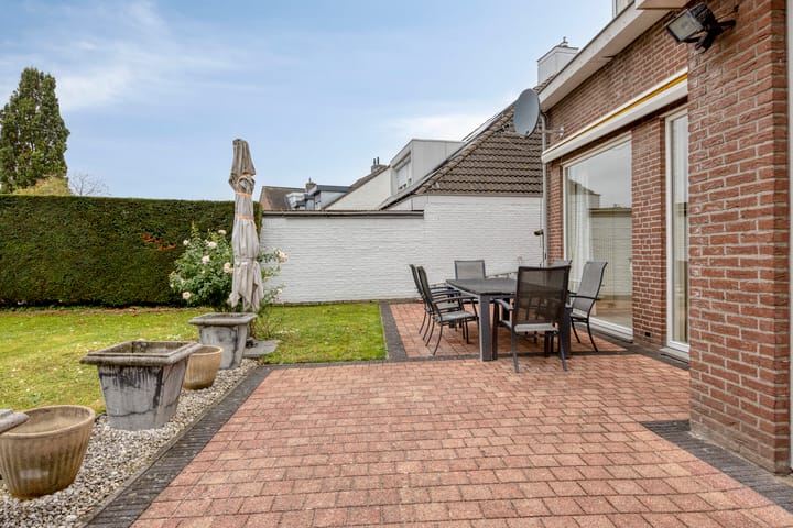 Vrijstaande woning te koop: Heiligenbergstraat 10, Bunde