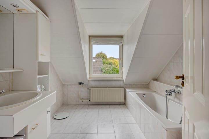 Vrijstaande woning te koop: Heiligenbergstraat 10, Bunde