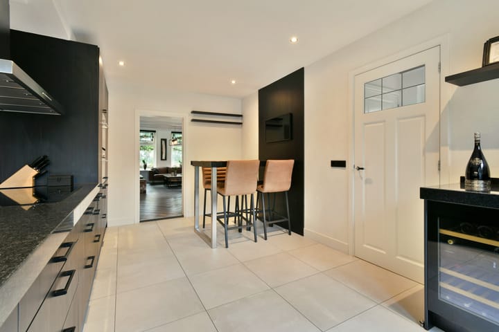 Twee-onder-één-kap te koop: Haaswijkweg West 54, Dordrecht