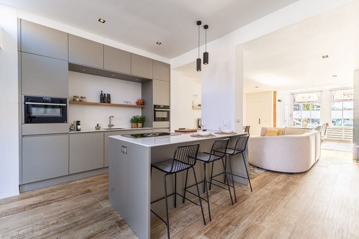 Tussenwoning te koop: Hooimarkt 24, Haarlem