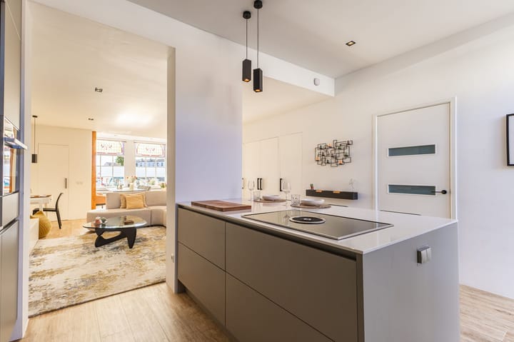 Tussenwoning te koop: Hooimarkt 24, Haarlem