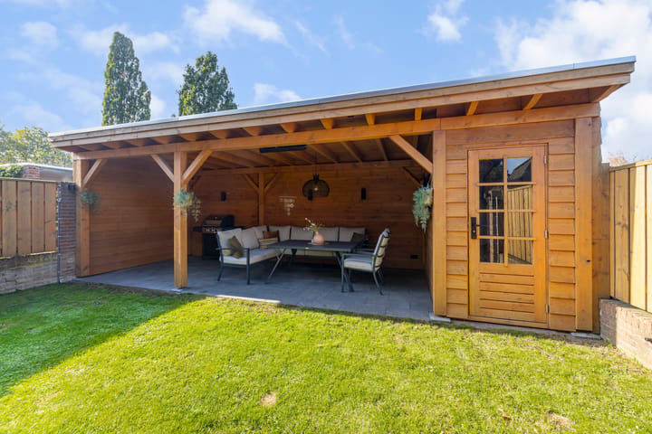 Hoekwoning te koop: de Lijsterbes 2, Didam