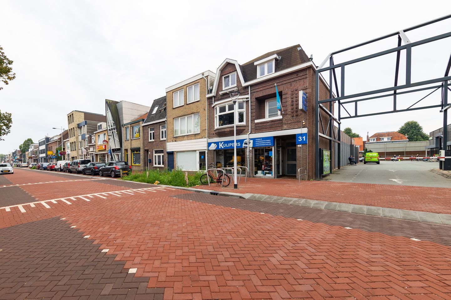 View photo 4 of Besterdring 31