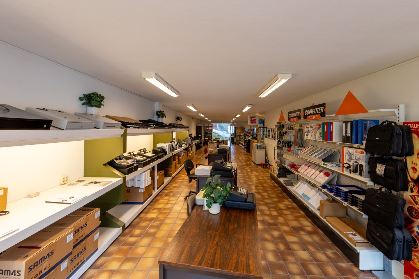 View photo 5 of Besterdring 31
