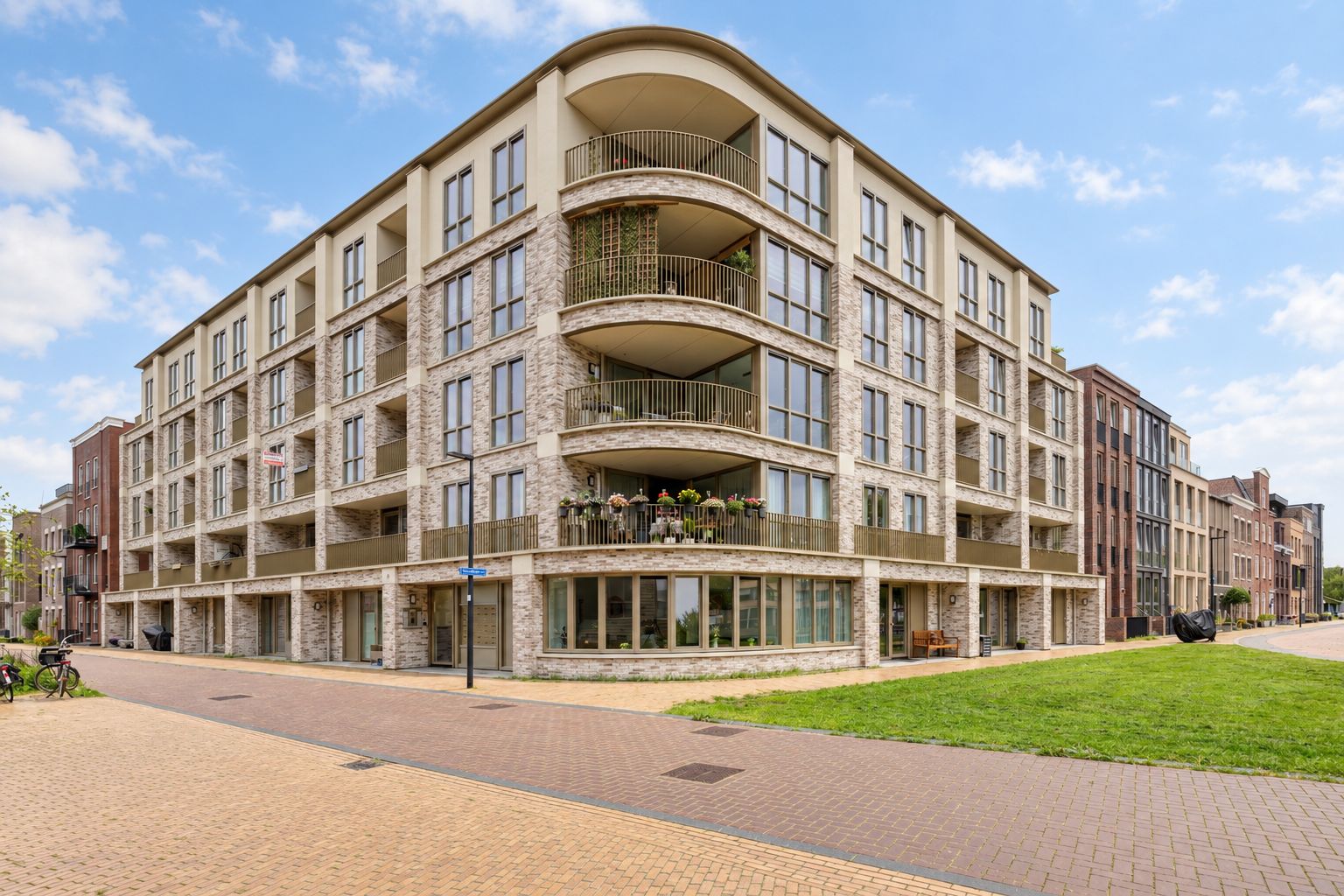Singelbuurt 77