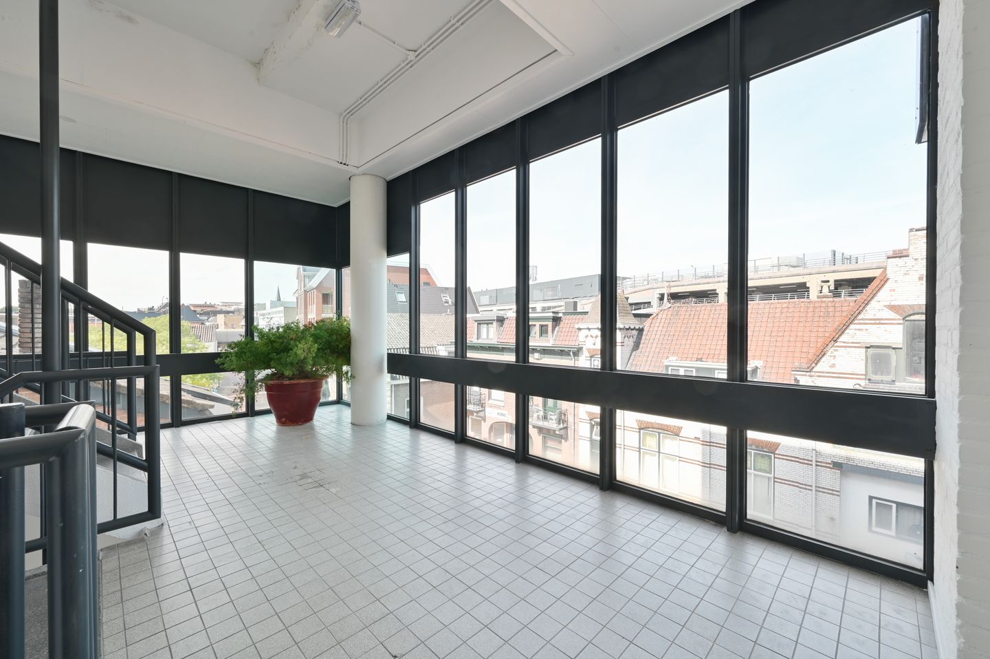 View photo 4 of Herenstraat 1