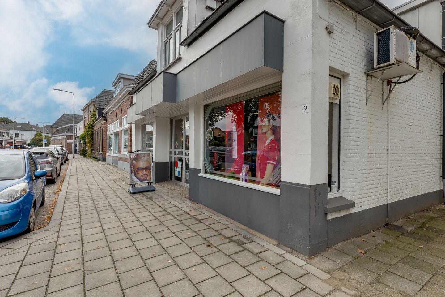 Photo 5 of Vredensestraat 9