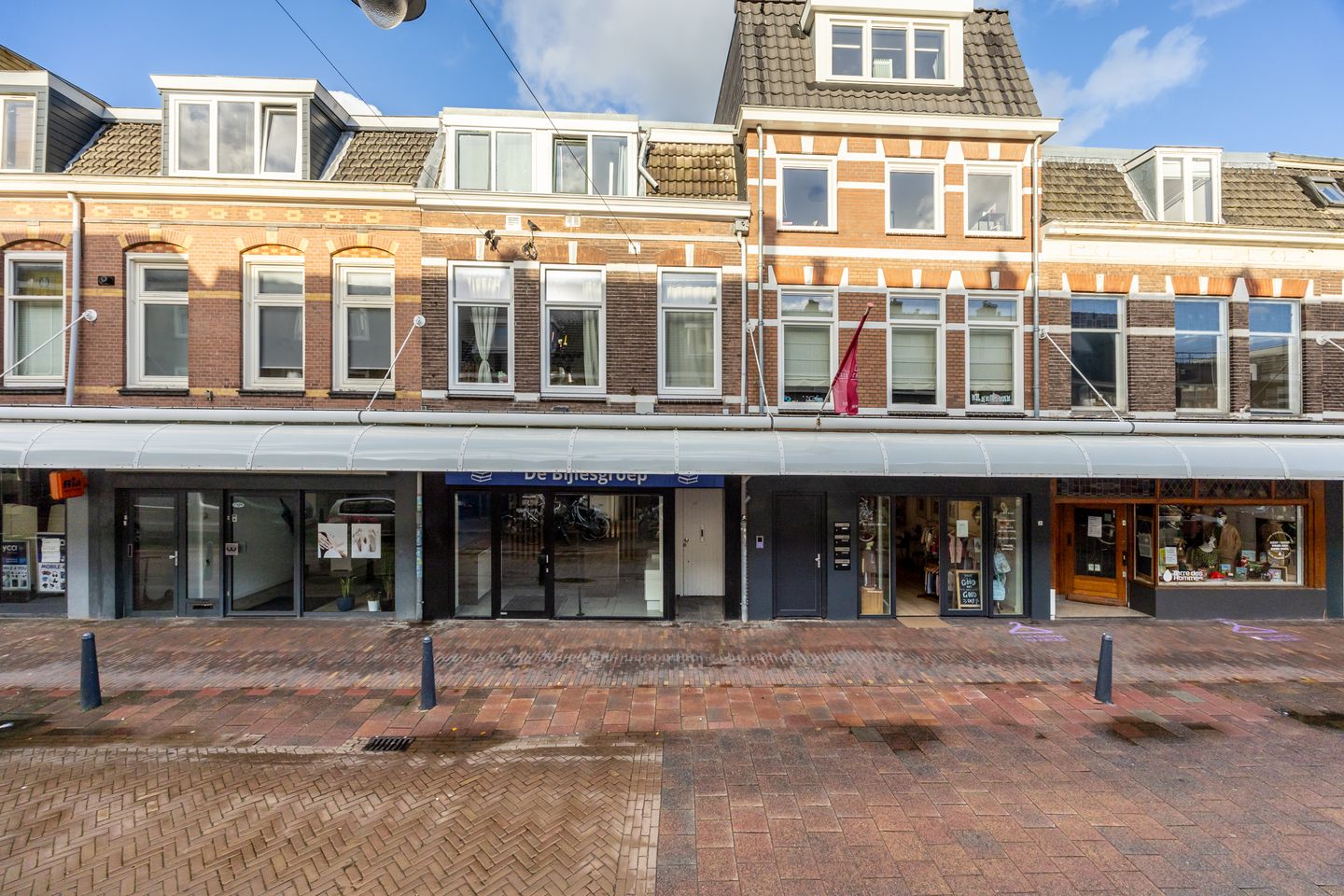 View photo 1 of Generaal Cronjéstraat 117-ZW