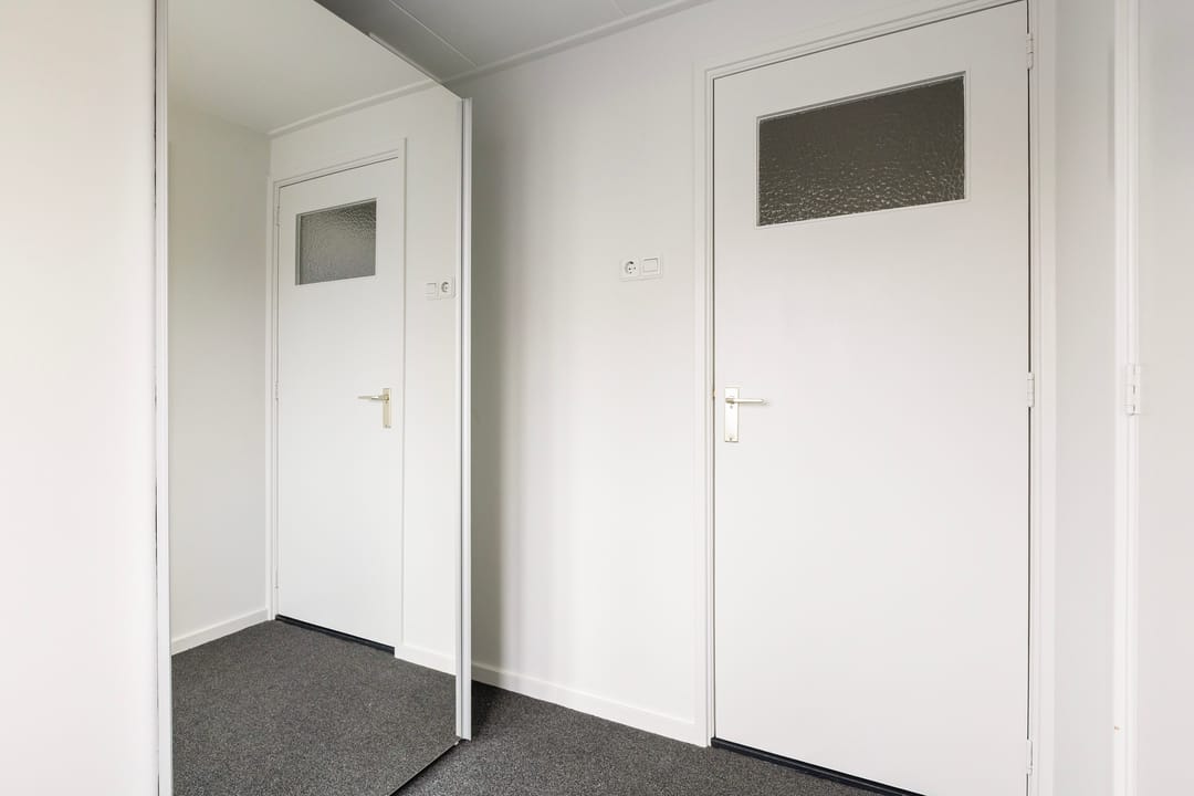 Photo 26 of van der Doeslaan 19