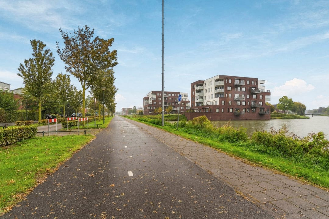 Photo 41 of Ochtendnevel 63