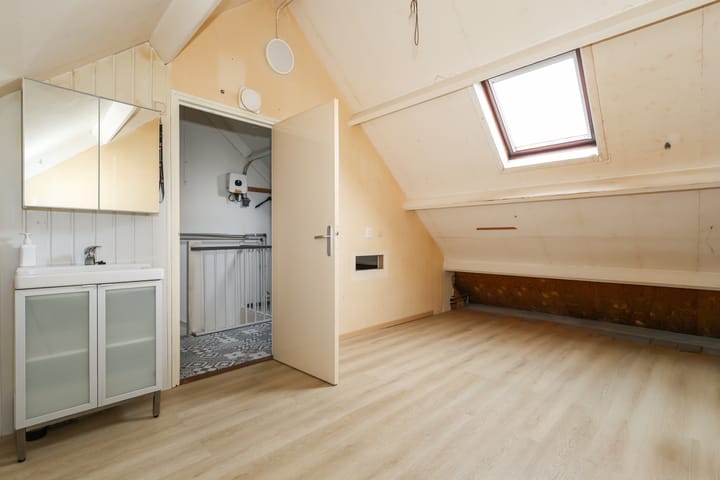 Tussenwoning te koop: Marter 106, Hellevoetsluis