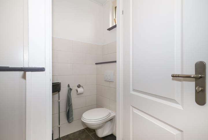 Tussenwoning te koop: Marter 106, Hellevoetsluis