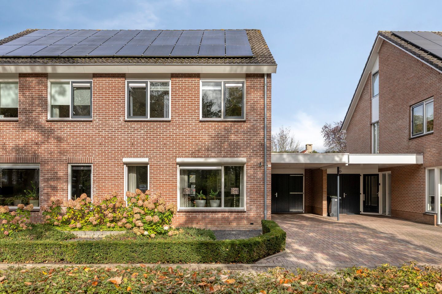 Photo 1 of van Heeckerenweg 21