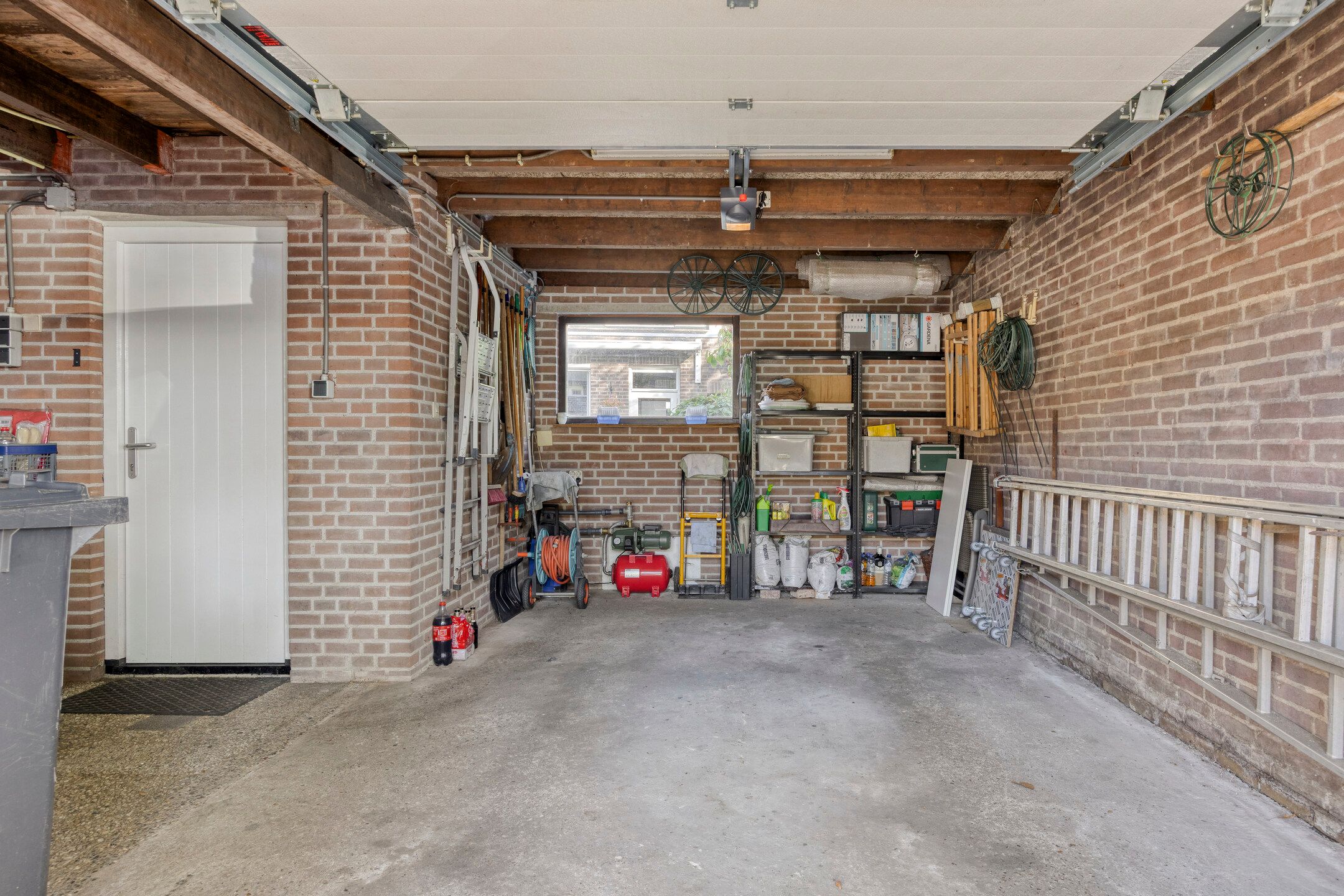 Photo 33 of Hoeksestraat 40