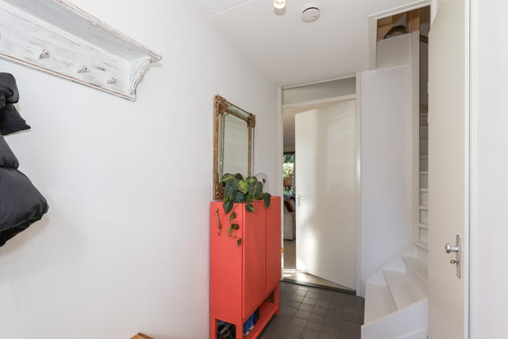 Hoekwoning te koop: Vlinderslag 32, Oostvoorne