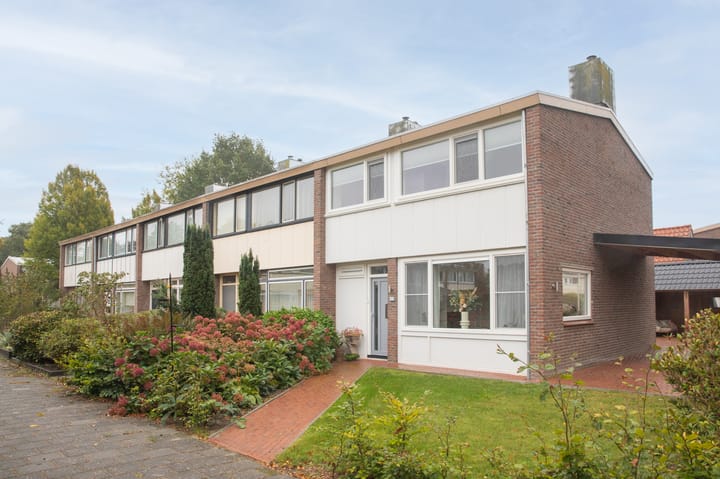 Hoekwoning te koop: Dr. Koppiusstraat 16, Ter Apel
