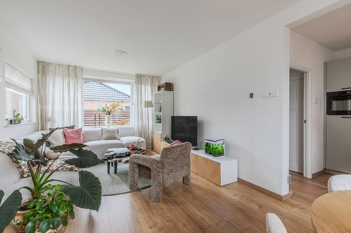 Hoekwoning te koop: Dr. Koppiusstraat 16, Ter Apel
