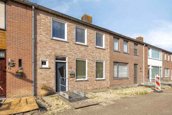 Foto 5 van Gouverneurstraat 15