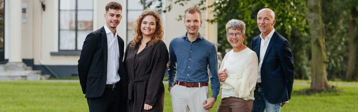 office-banner