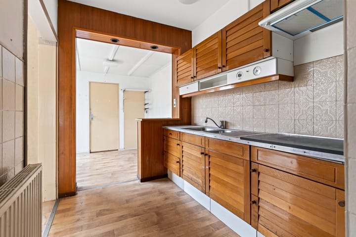 Tussenwoning te koop: Middachtensingel 25, Arnhem