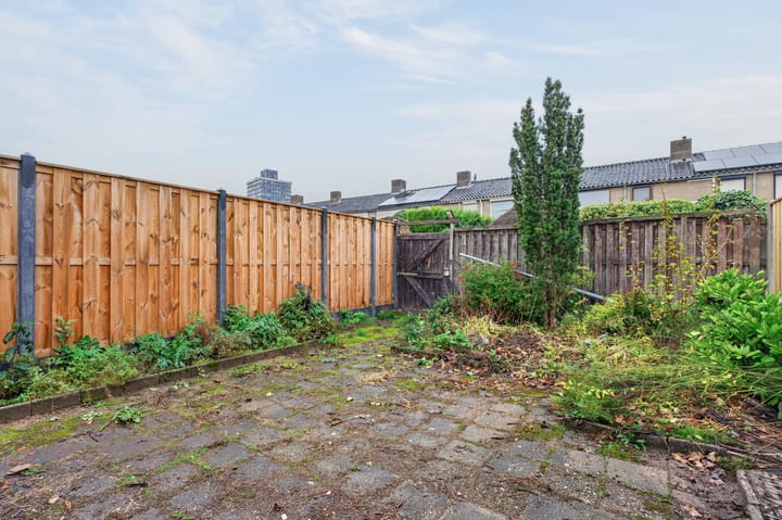 Tussenwoning te koop: Middachtensingel 25, Arnhem