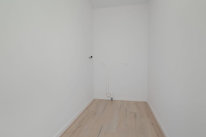 Photo 2 of Leemhorststraat 165