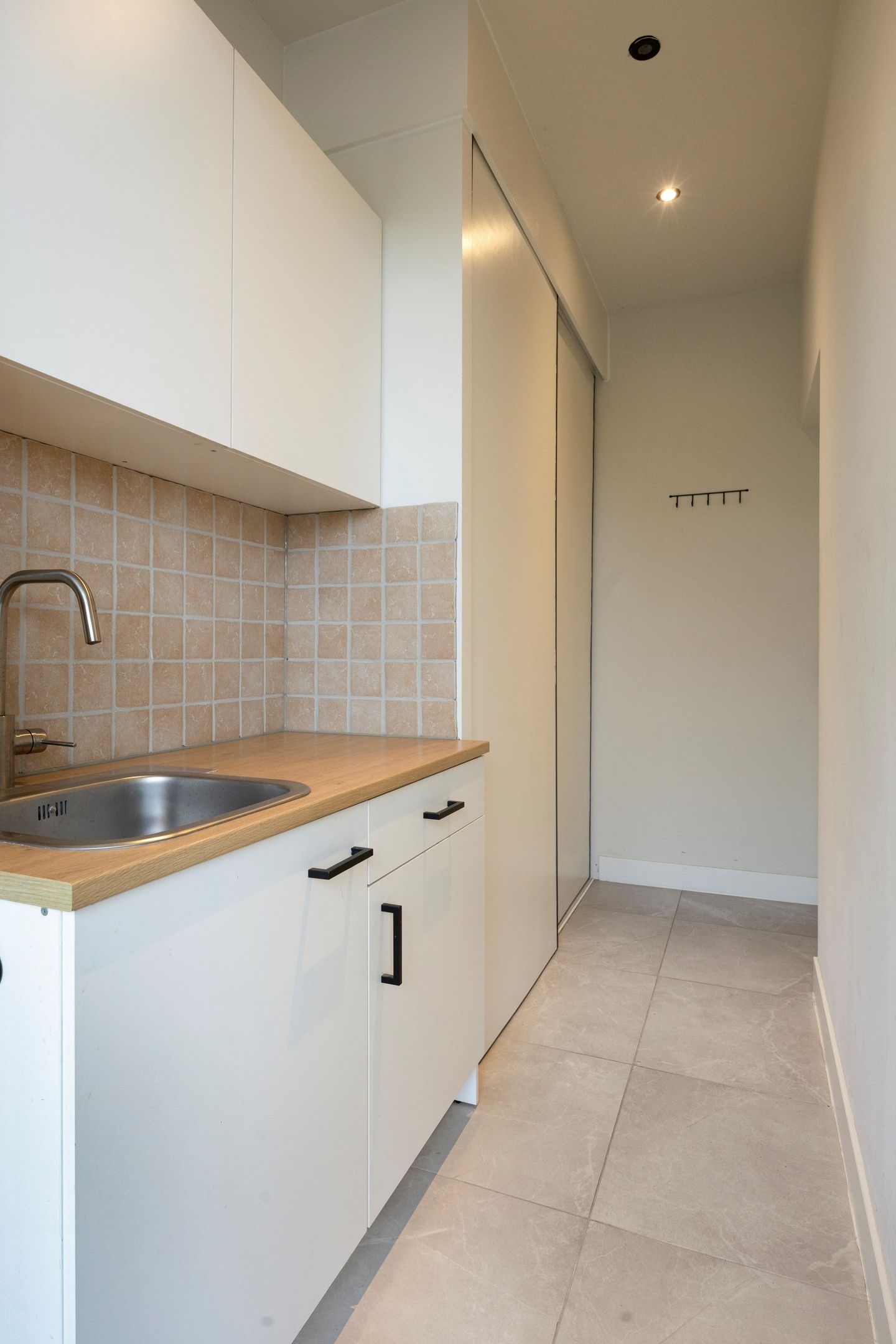 Photo 33 of Spoorstraat 5