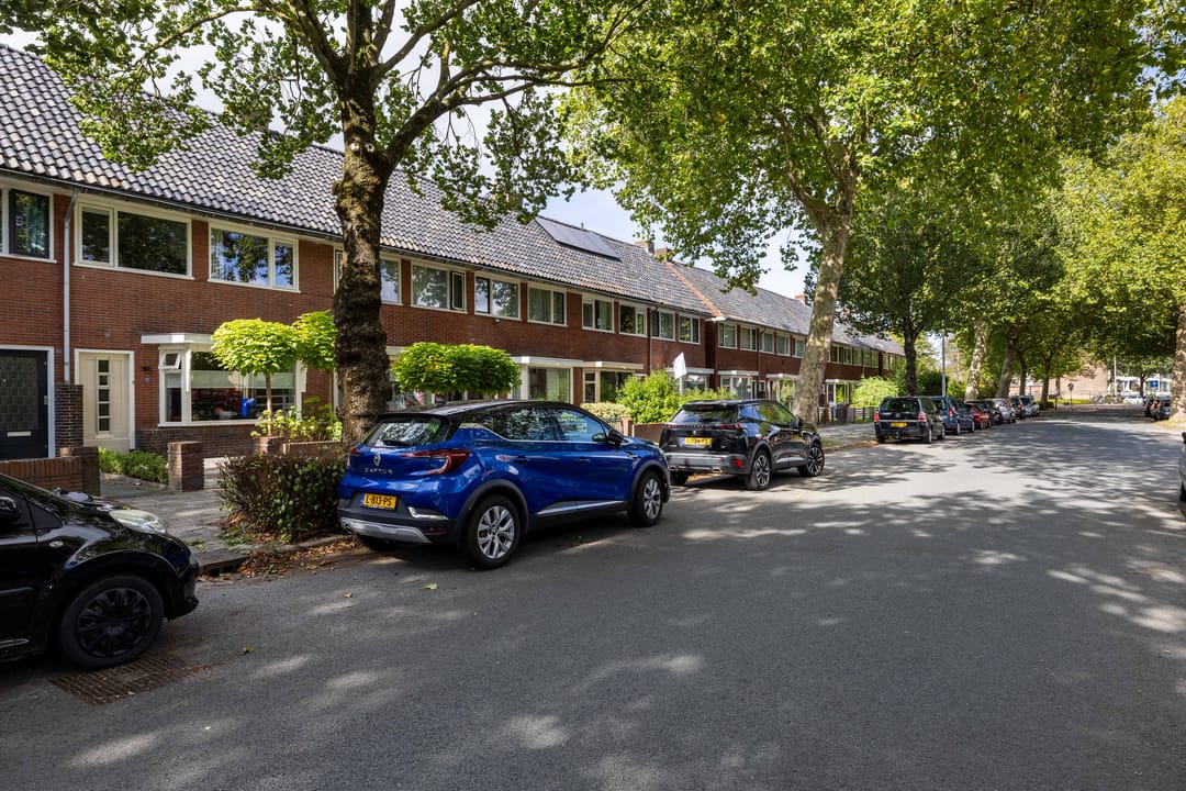Photo 7 of de Ruyterweg 71