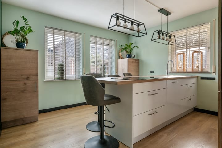 Vrijstaande woning te koop: Meerkoet 13, Oude Pekela