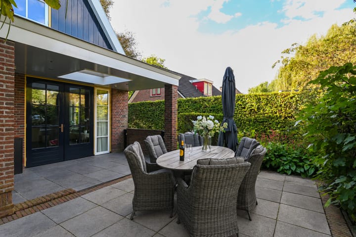 Vrijstaande woning te koop: Dorpsstraat 55, Zwaag