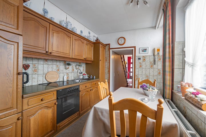 Hoekwoning te koop: Oude Schachtstraat 5, Kerkrade