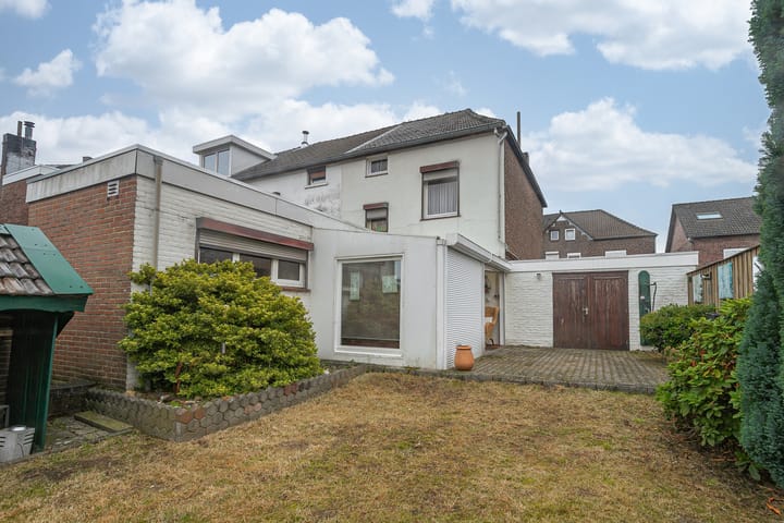 Hoekwoning te koop: Oude Schachtstraat 5, Kerkrade