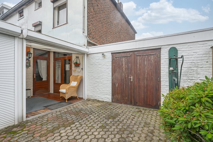 Hoekwoning te koop: Oude Schachtstraat 5, Kerkrade