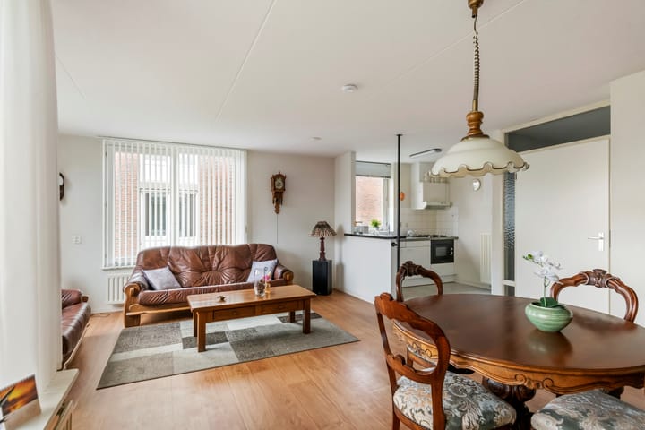 Photo 3 of Aletta Jacobslaan 100