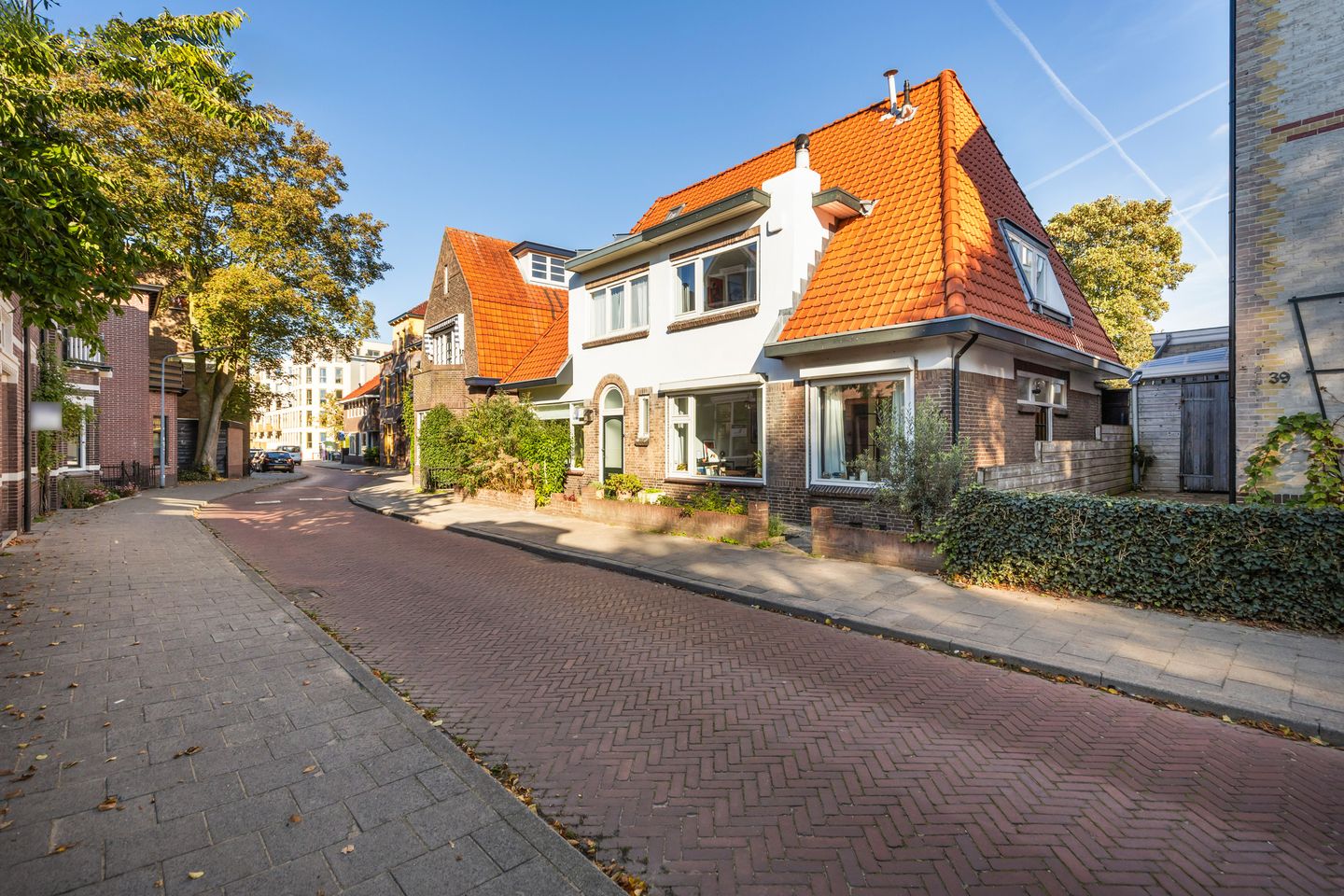 Photo 34 of Kapelstraat 37