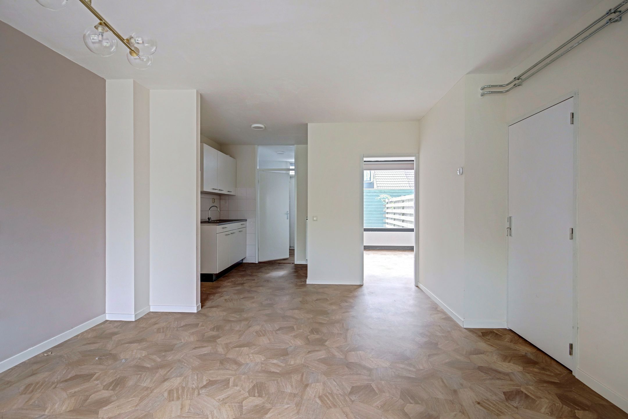 Photo 6 of Gresnigtstraat 11