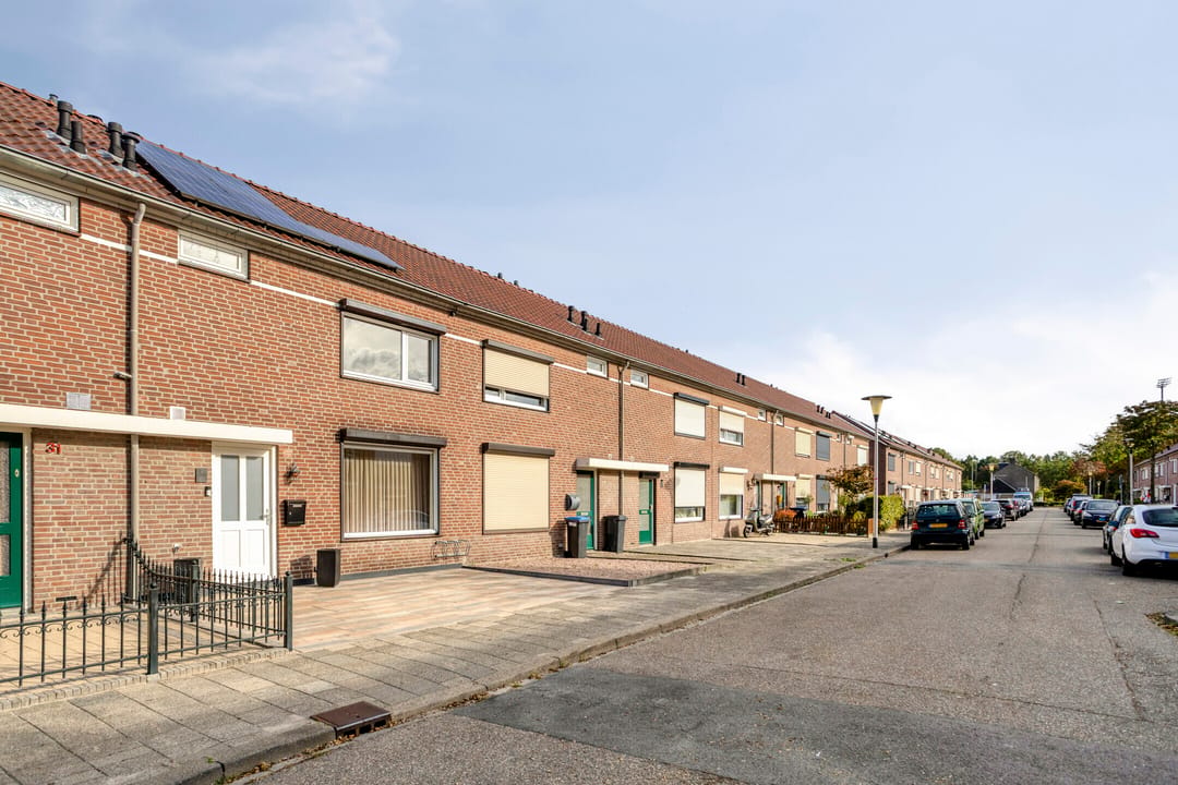 Photo 8 of Abraham Bloemaertstraat 29