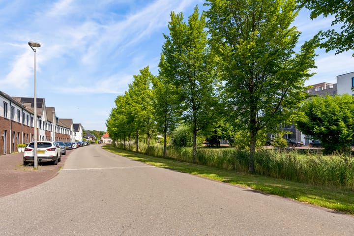 Appartement te koop: Morriganstraat 6, Almere